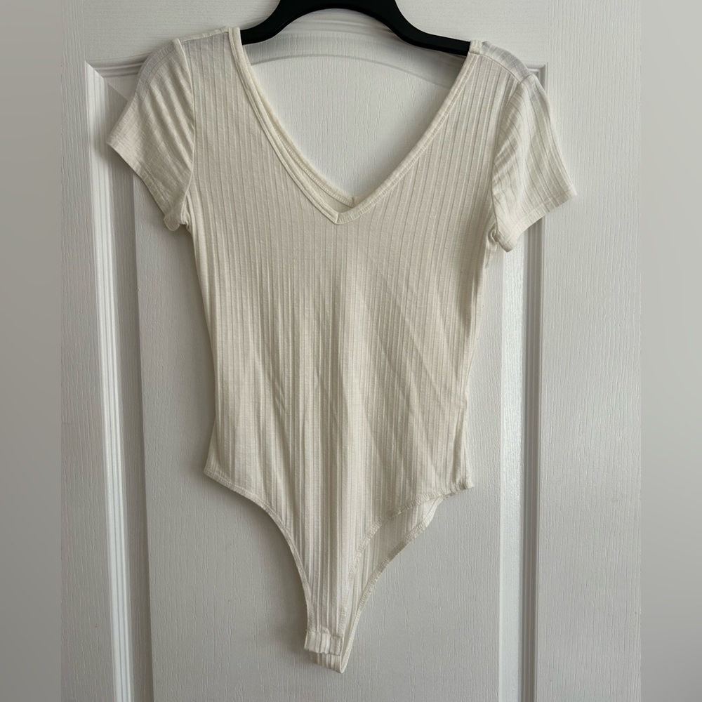 Altar'd State Cream Ribbed V-Neck Short Sleeve Bodysuit